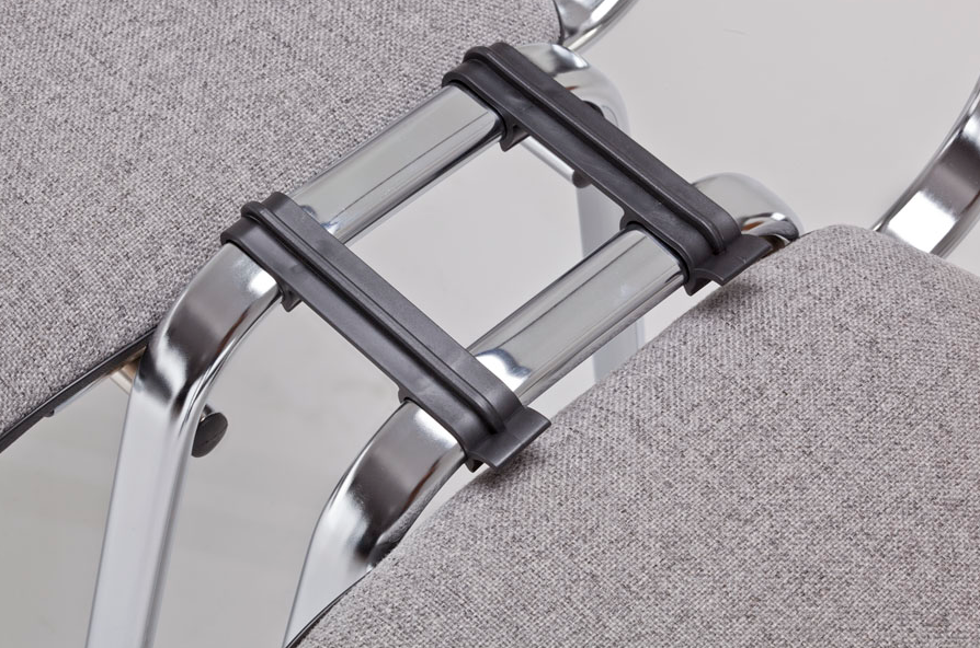 Скоба для соединения стульев в ряды 15х30 мм.(пластик)